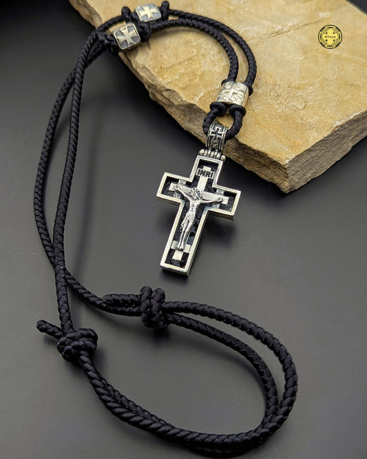 ვერცხლის ორმხრივი ჯვარი