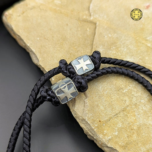 ვერცხლის ორმხრივი ჯვარი