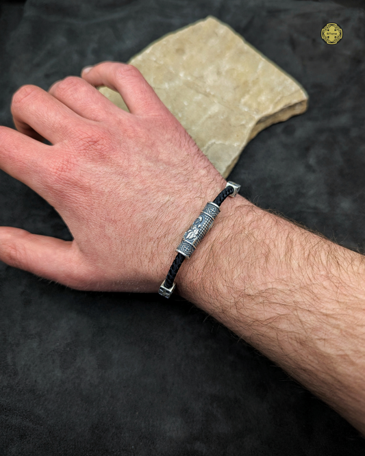 ღვთისმშობლის ხატება ვერცხლში