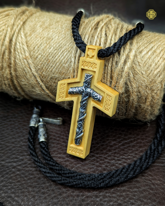 ბზისა და ვერცხლის წმ.ნინოს ჯვარი